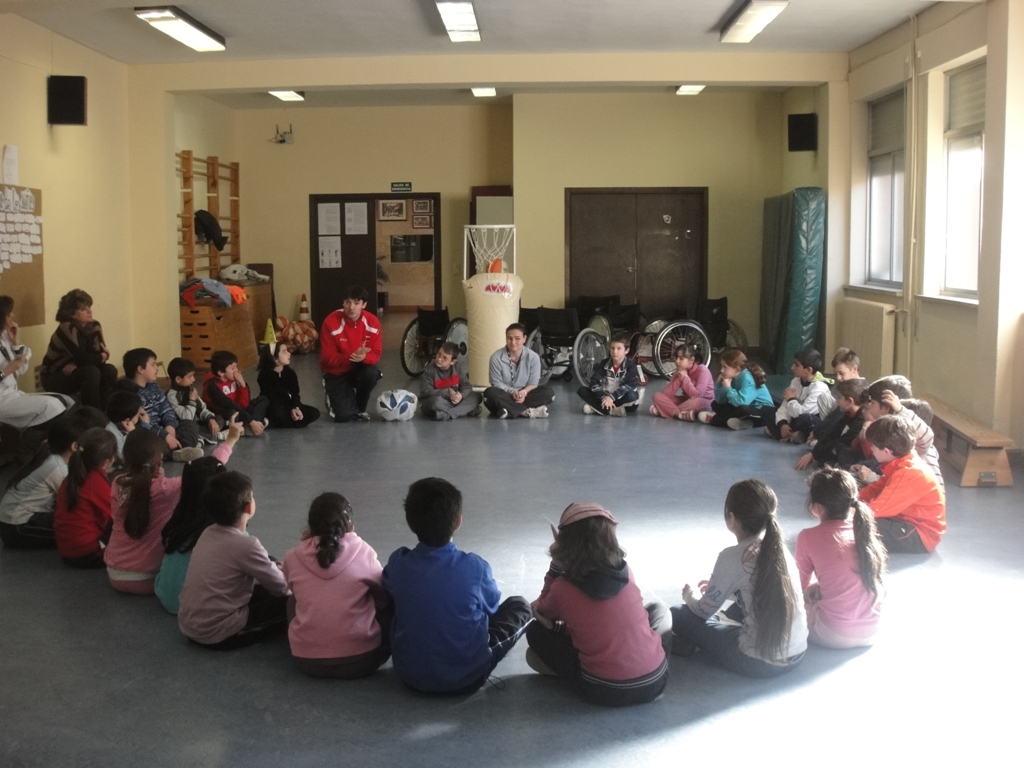 Deporte adaptado en el Colegio Virgen de la Vega. Salamanca